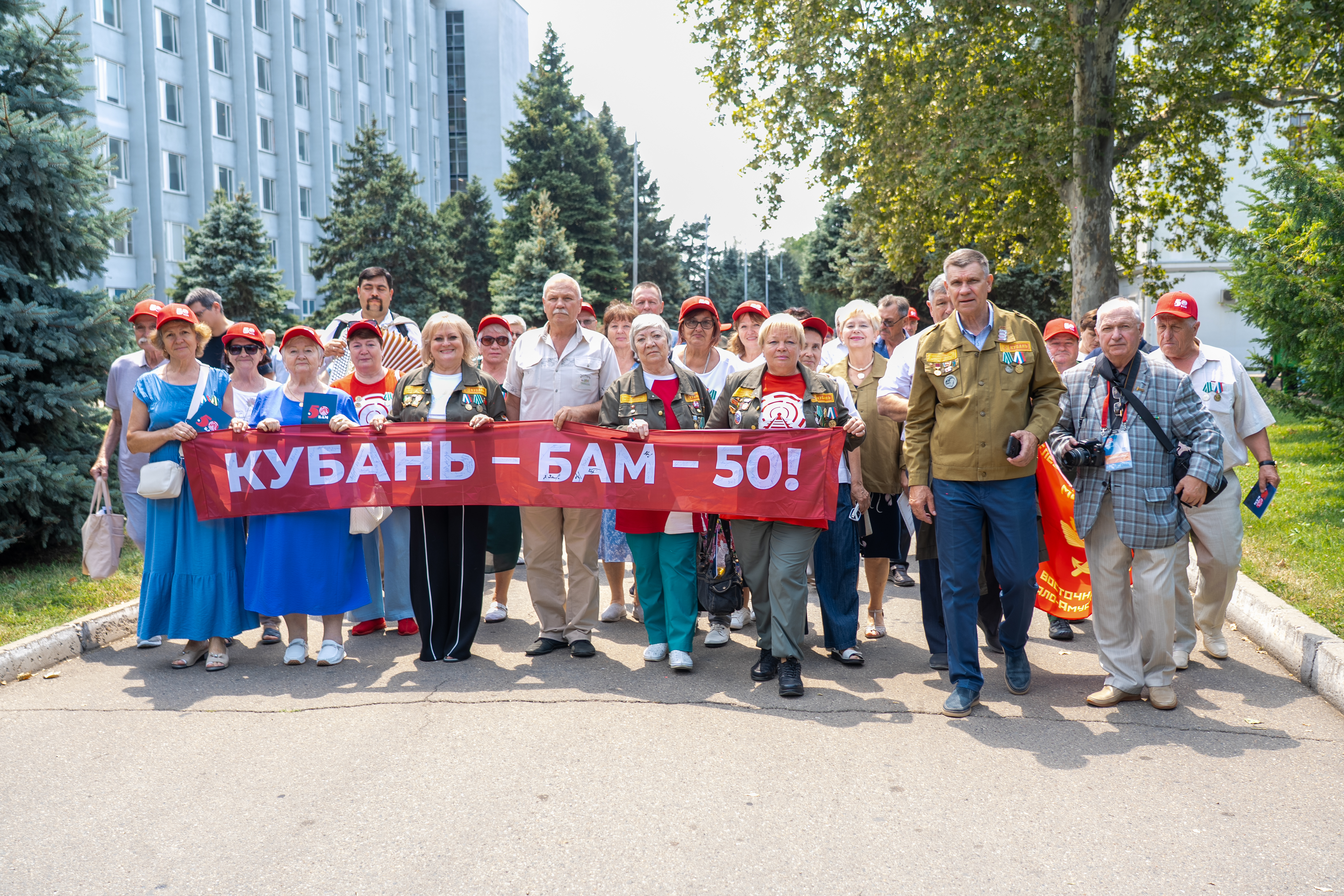 Память на века