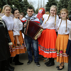 А у нас Масленица!
