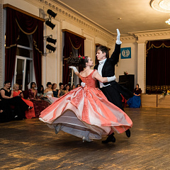 Приняли участие в праздничном этнобале