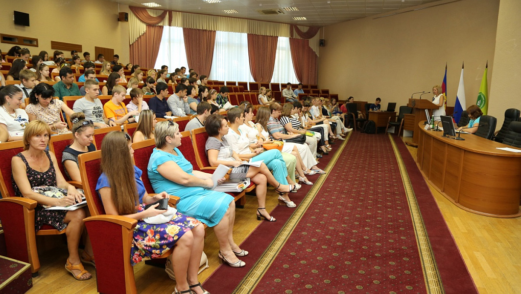 Собрание первокурсников-иностранцев