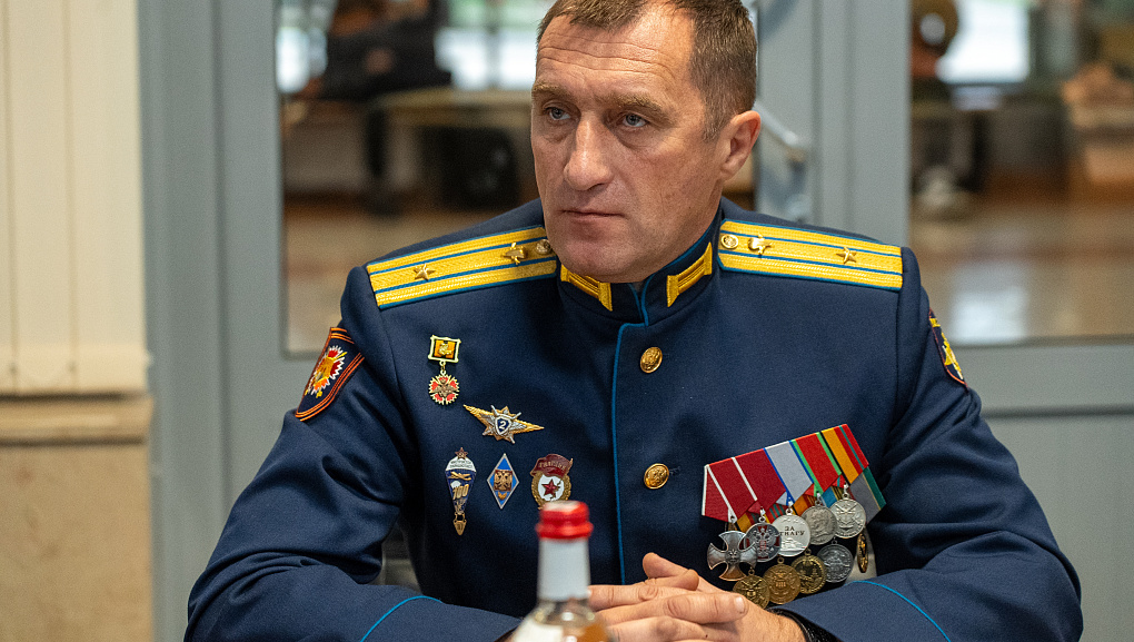 Студенты встретились с кавалером ордена Мужества Сергеем Крившенко