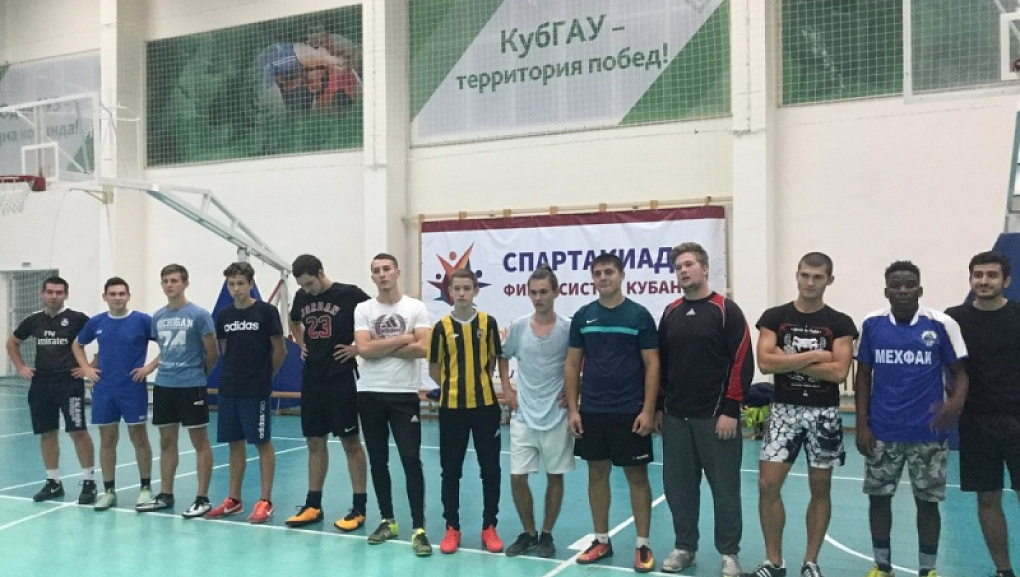Провели турнир по мини-футболу