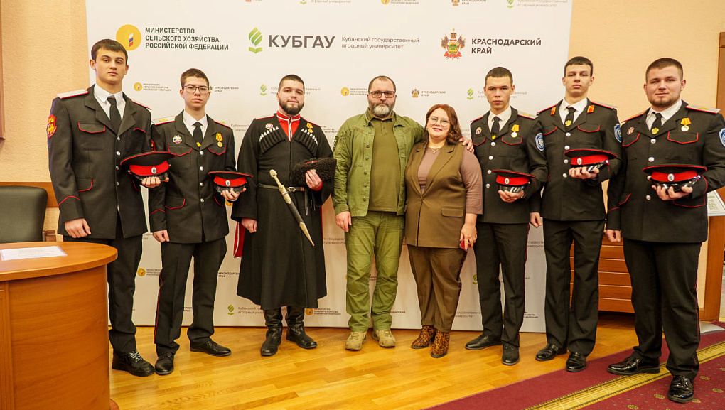 Лекция о мышлении и ответственности с советником главы ДНР Игорем Кимаковским