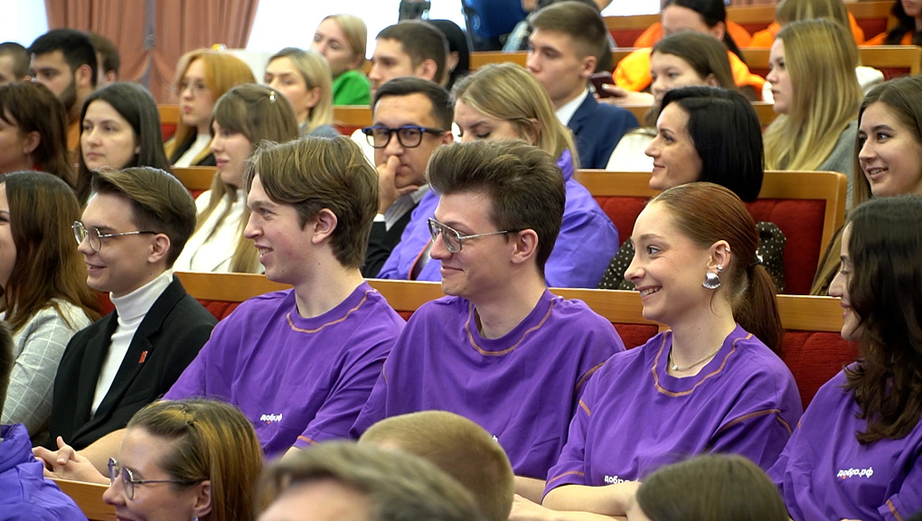 Добровольцы Кубани встретились с Артёмом Метелевым