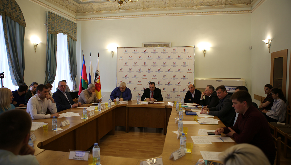 Делимся опытом по профилактике негативных проявлений среди молодежи