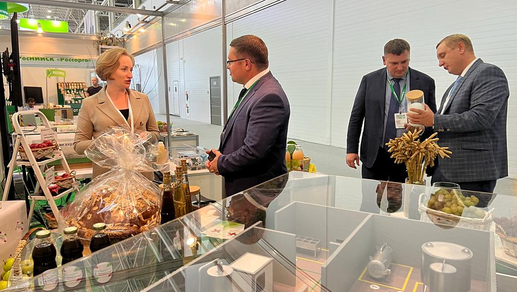 «За успешное внедрение инноваций в АПК» университет получил 9 медалей