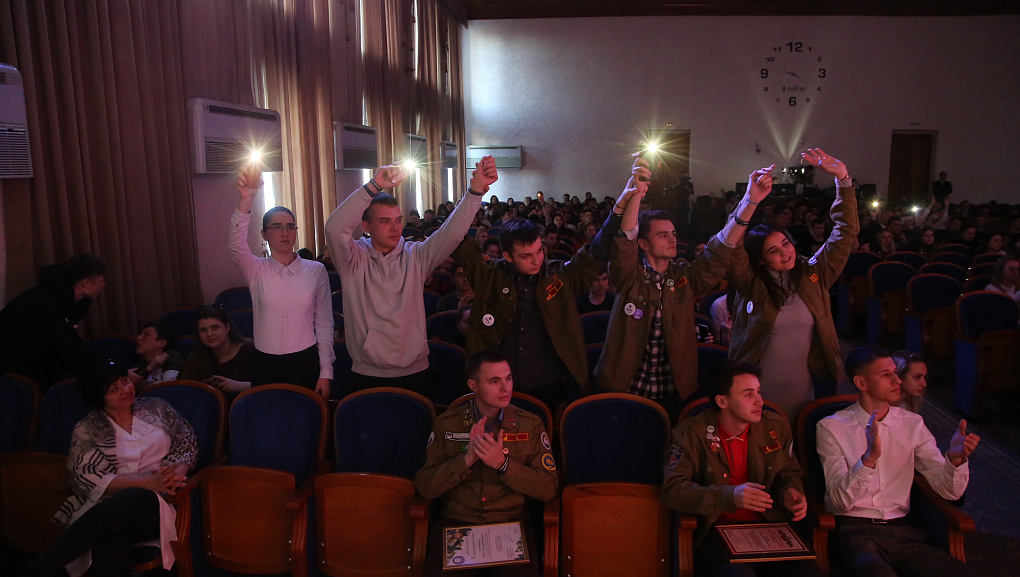 В КубГАУ поздравили бойцов РСО