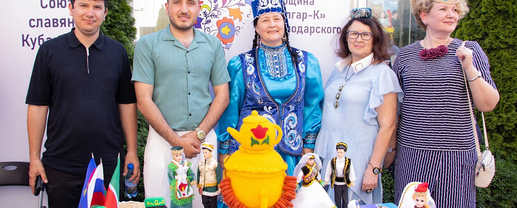 Иностранные студенты КубГАУ объединили культуры на фестивале