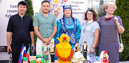 Иностранные студенты КубГАУ объединили культуры на фестивале