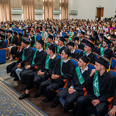 В добрый путь, выпускники!