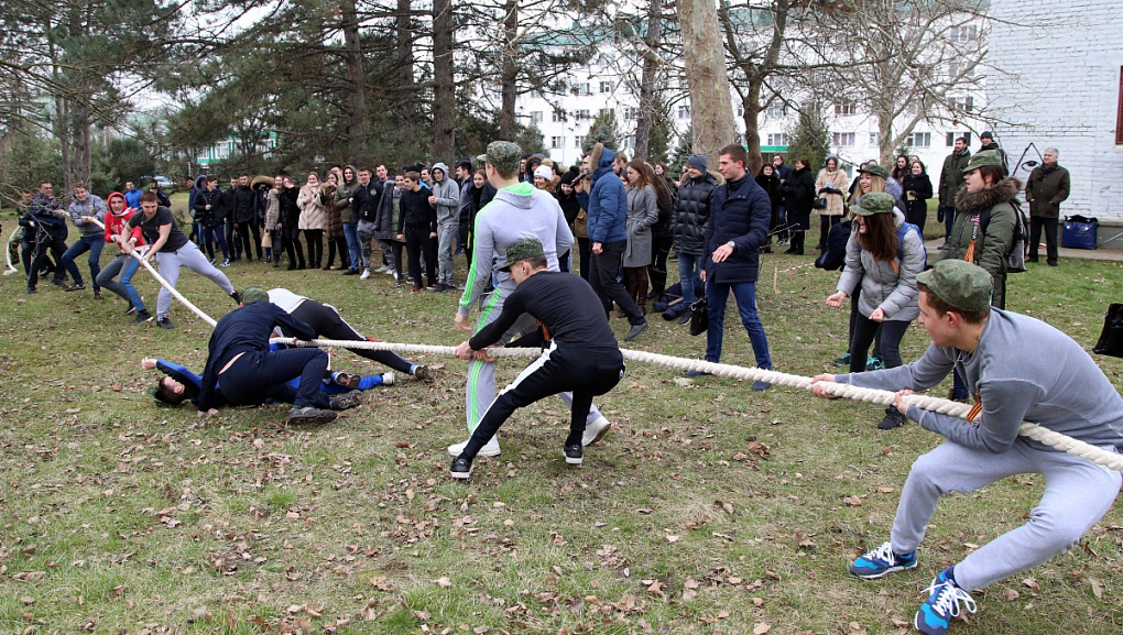 А ну-ка, парни! А ну-ка, девушки!