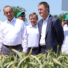 Губернатор Кубани провёл предуборочное совещание в КубГАУ