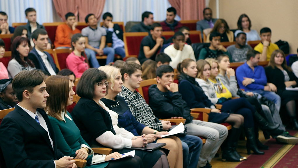The rector A. I. Trubilin has met foreign students