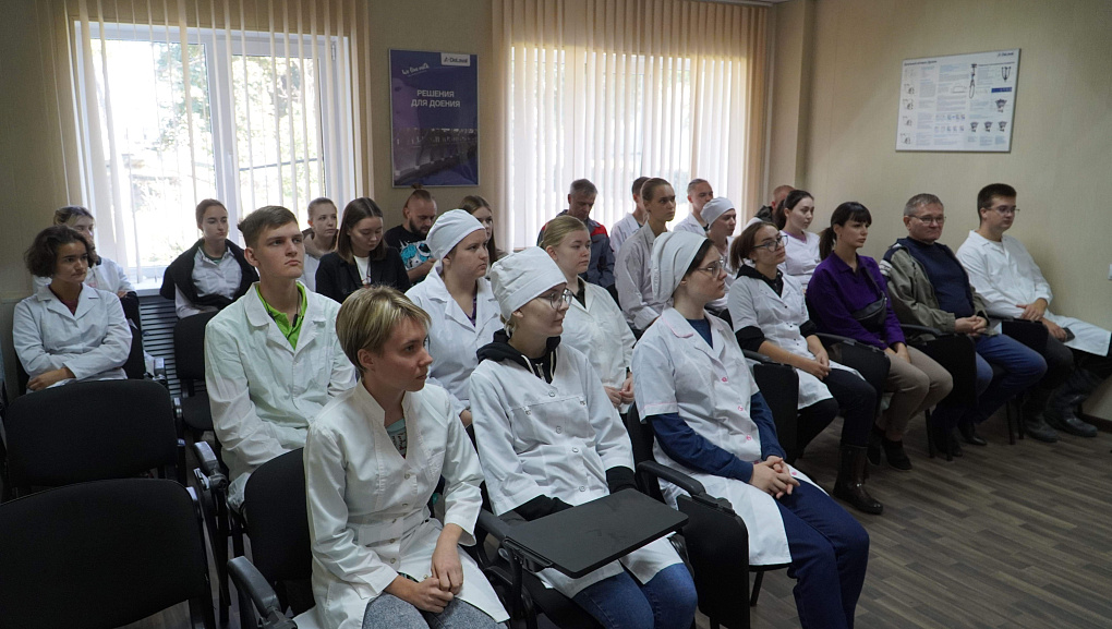 Студенты ветеринарного факультета КубГАУ осваивают технологии по геномному тестированию коров  