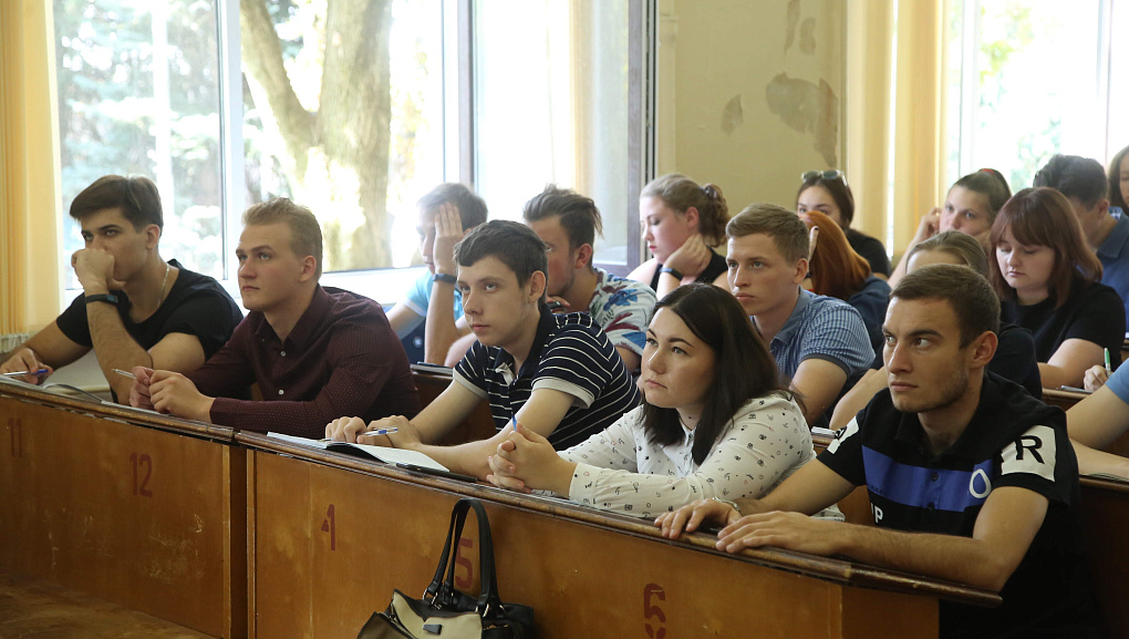 Знания дополнили опытом