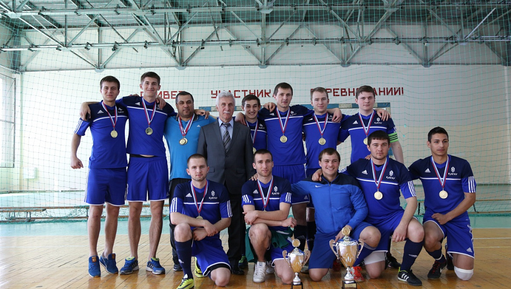 Чемпионы по мини-футболу!