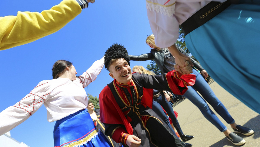 Maslenitsa in a big way celebrated in the Kuban state agrarian University