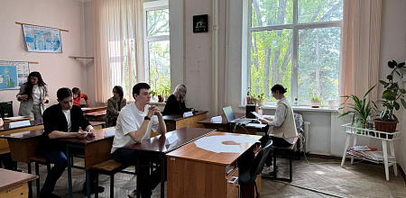 В КубГАУ прошла олимпиада по английскому языку «Никто не забыт, ничто не забыто»