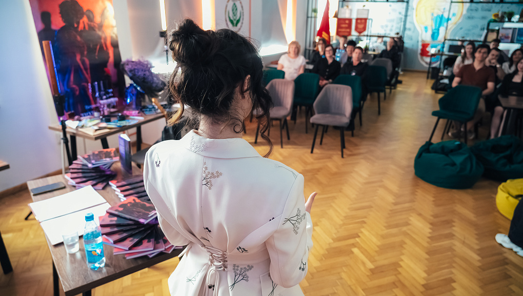 Первокурсница КубГАУ написала книгу