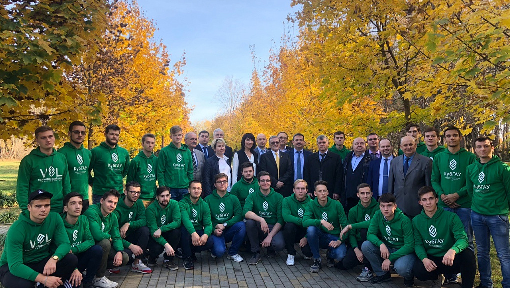 Волонтерскому центру КубГАУ 9 лет!