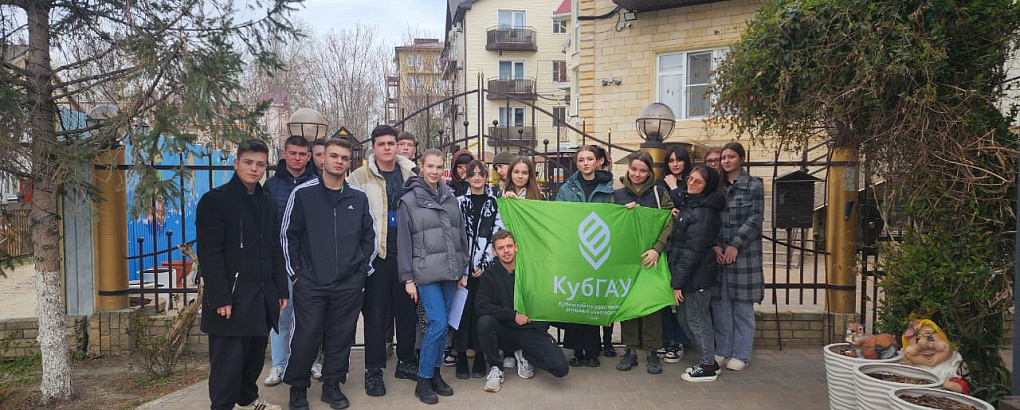 Студенты КубГАУ помогают пострадавшим птицам в Анапе