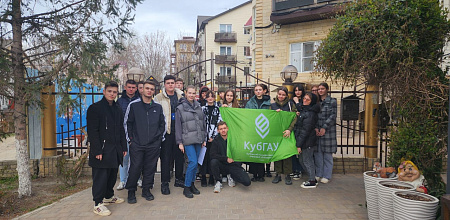 Студенты КубГАУ помогают пострадавшим птицам в Анапе