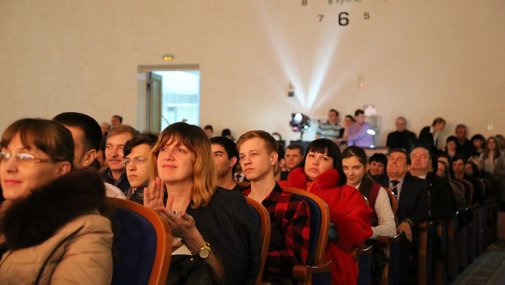 Посторонним вход разрешен!