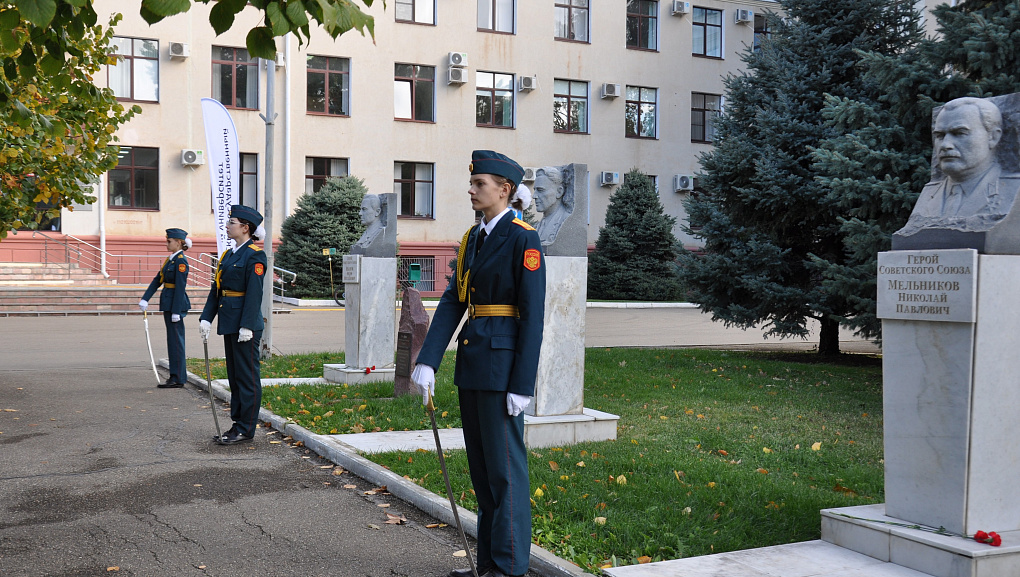 Почетный караул Краснодара на молодёжном форуме #АгроГрад.