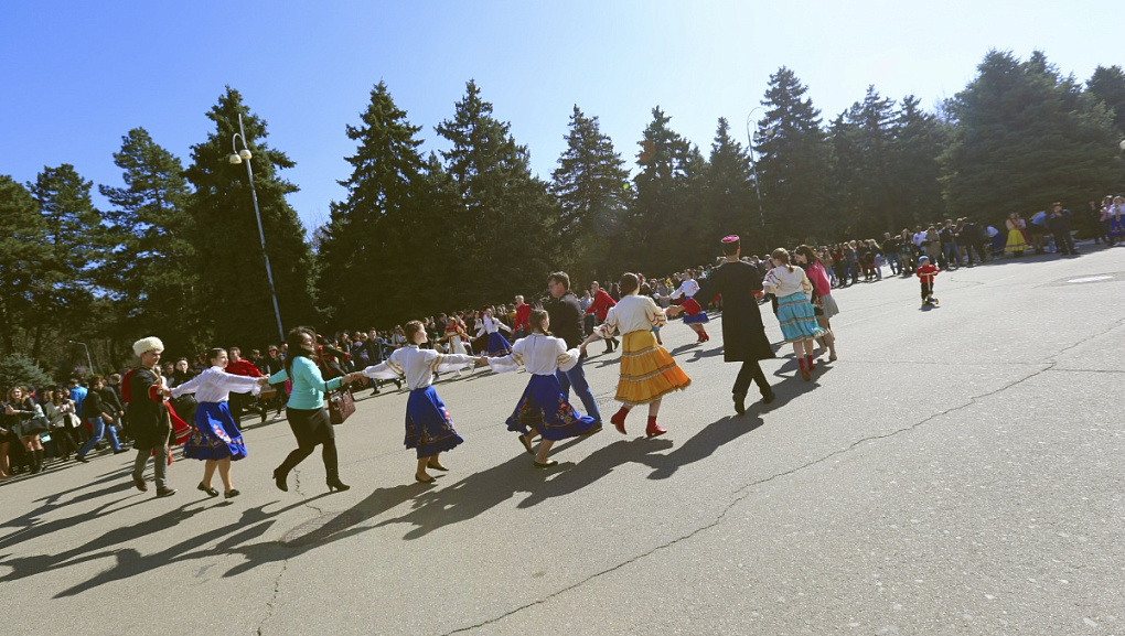 Maslenitsa in a big way celebrated in the Kuban state agrarian University