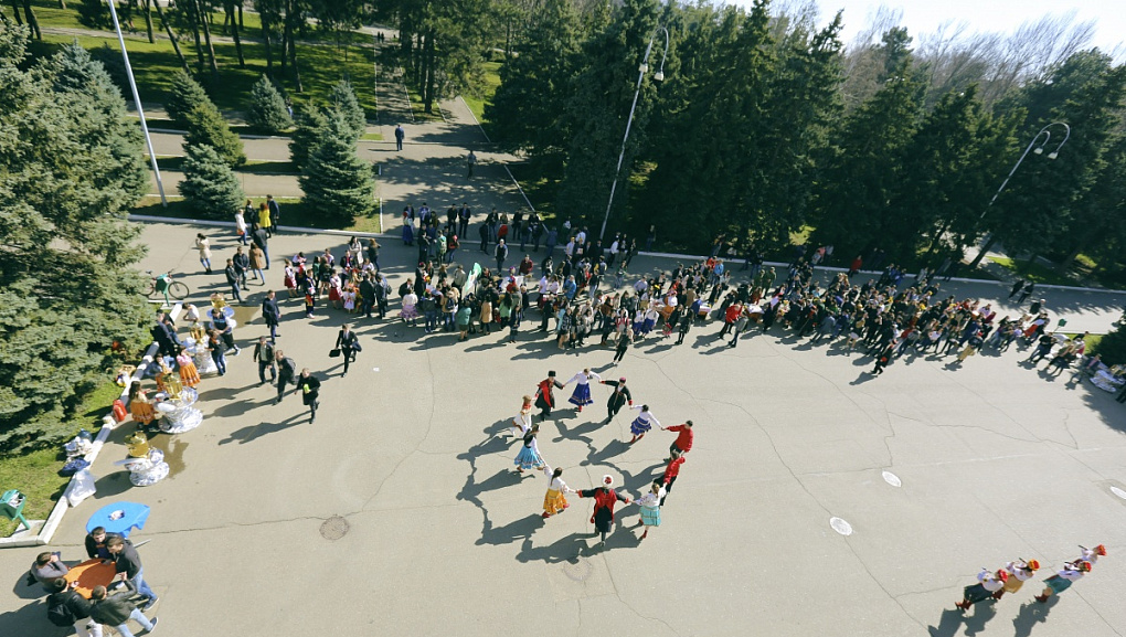 Maslenitsa in a big way celebrated in the Kuban state agrarian University