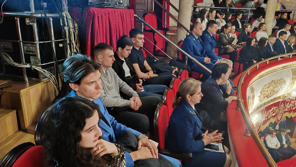 «Уроки Нюрнберга. Вселенское зло перед судом истории»