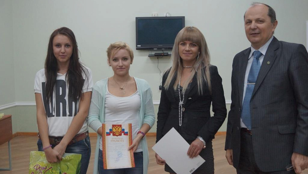 Смотр-конкурс на лучшую комнату общежития № 9