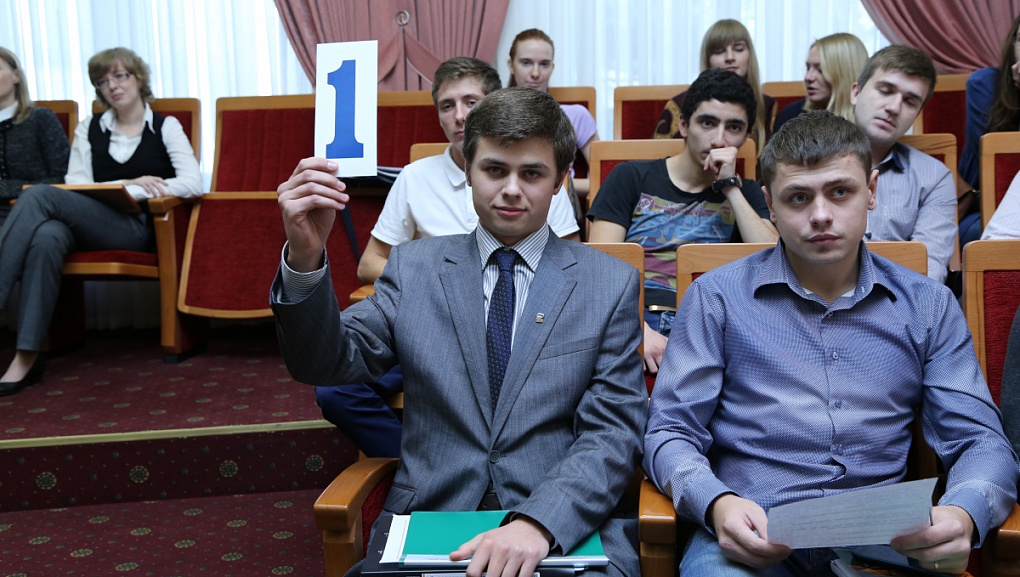 Заседание краевого молодежного политического клуба