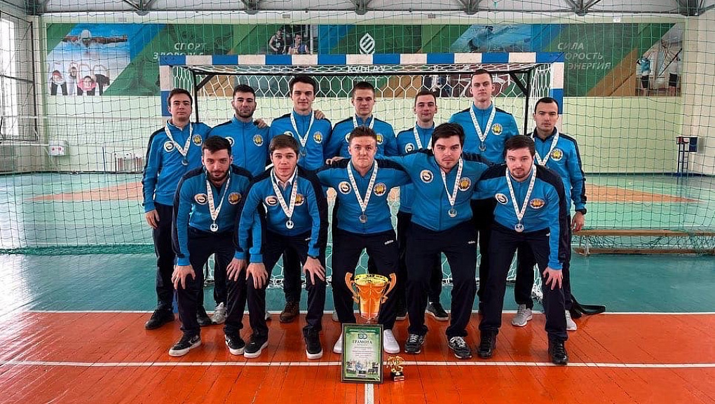 Футболисты КубГАУ снова первые