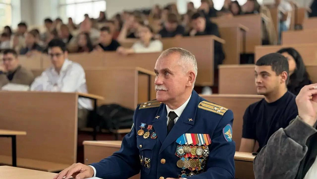 Разговор о мужестве и долге
