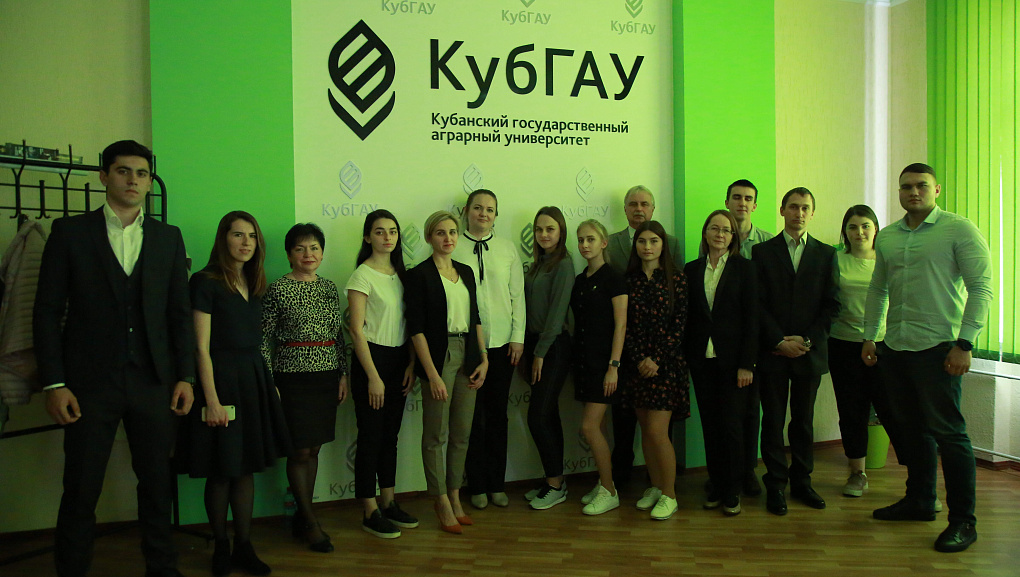 Студенты-бухгалтеры встретились с будущими работодателями