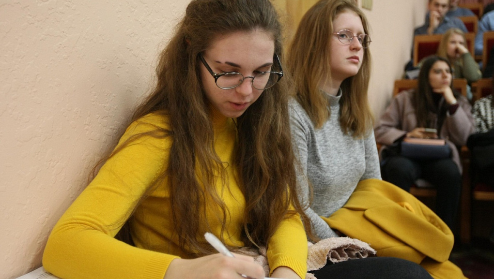 О грантовых программах и международном обмене