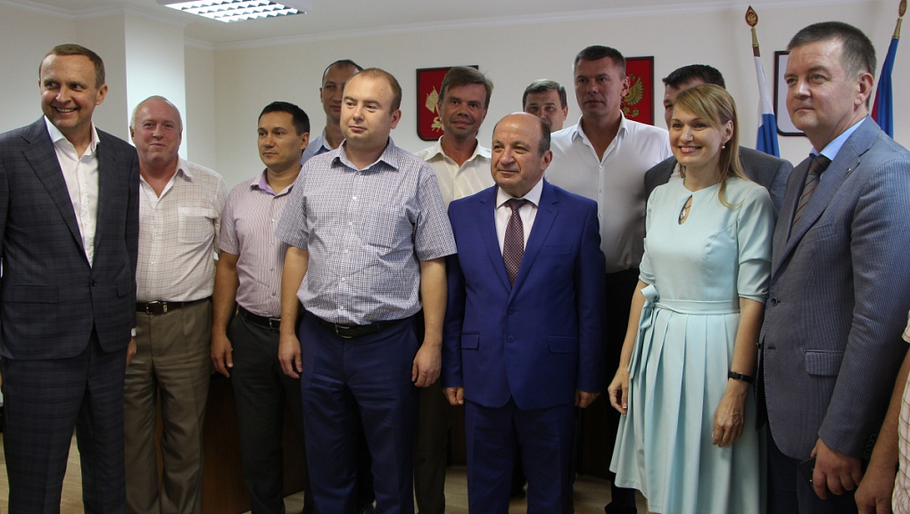 Поздравляем ректора с победой на выборах!