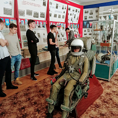 Студенты ФПИ познают историю авиации