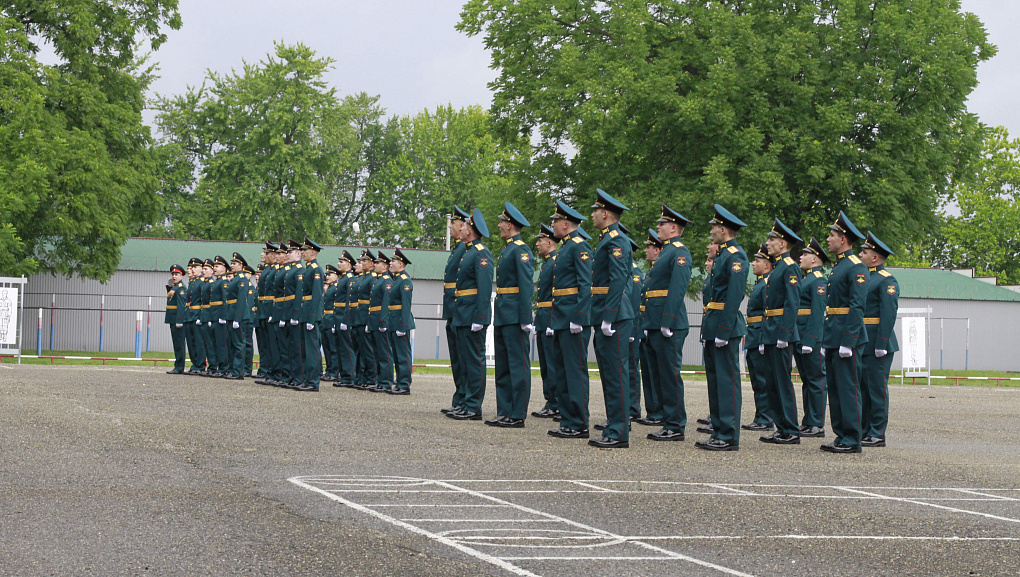 Офицерский выпускной