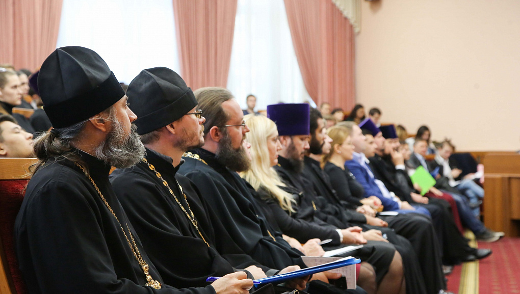 Духовные ценности в молодежной среде 