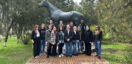 Студенты КубГАУ посетили один из ведущих конных заводов России