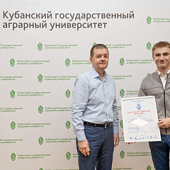 Волонтеры КубГАУ на первом открытом марафоне кубка гвардии по хоккею
