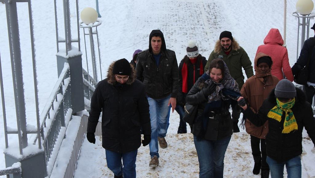 Christmas extravaganza for foreign students