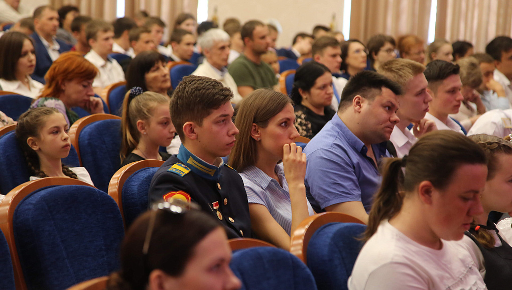 Знакомьтесь: наши юные ученые