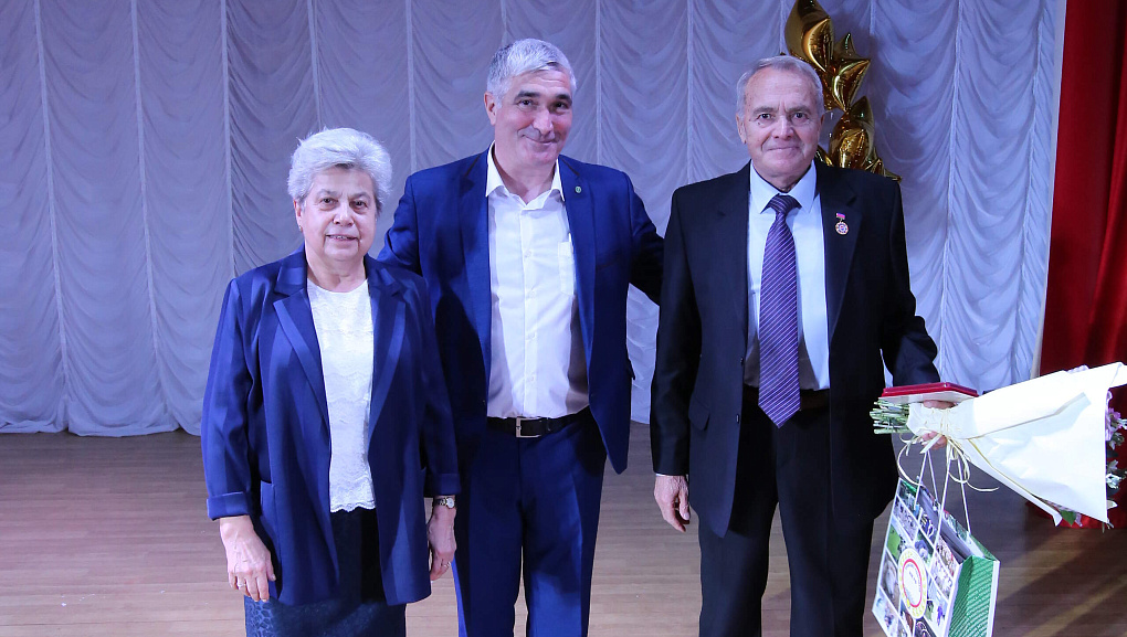Профсоюзу работников АПК РФ – 100 лет!