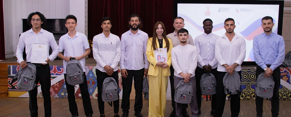 Сердце моё с Россией!