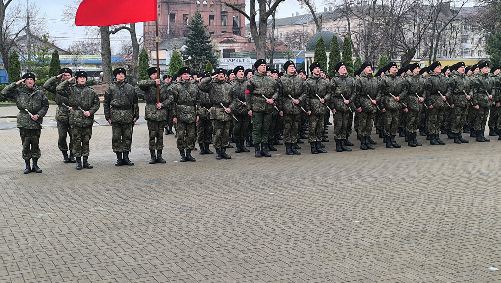 Казаки КубГАУ вошли в состав парадного расчета к 80-летию Великой Победы