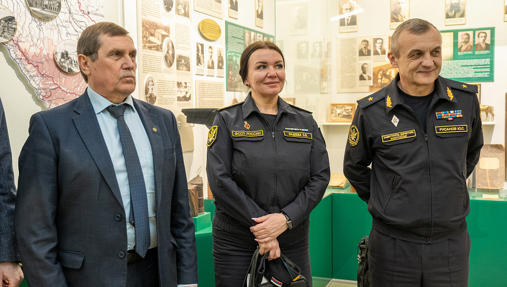 Заместитель главного судебного пристава РФ Юрий Русанов посетил Кубанский ГАУ