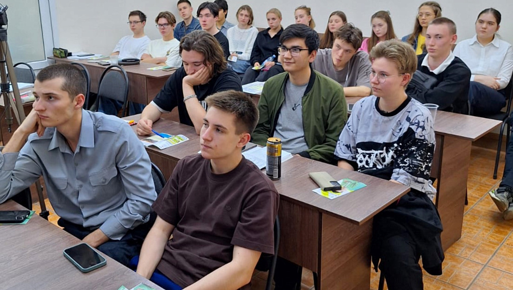 Развиваем международные связи